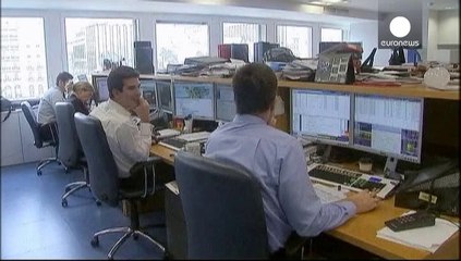 Grecia paga un 4,95% por su primera emisión de bonos a cinco años desde 2010