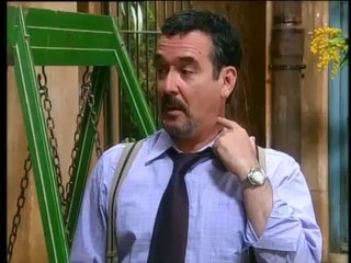 TV3 - Majoria absoluta - Capítol 5 - Renúncies