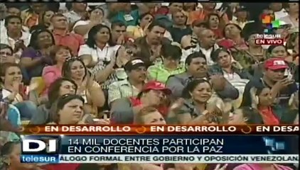 Participan miles de maestros en la Conferencia por la paz en Venezuela