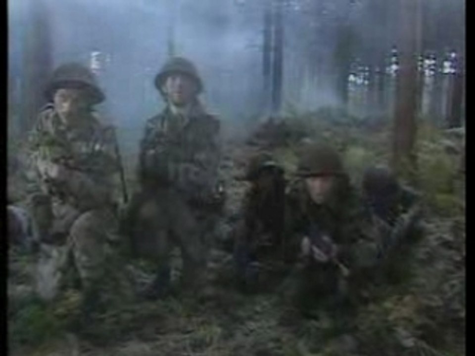 Kate Bush - Army Dreamers