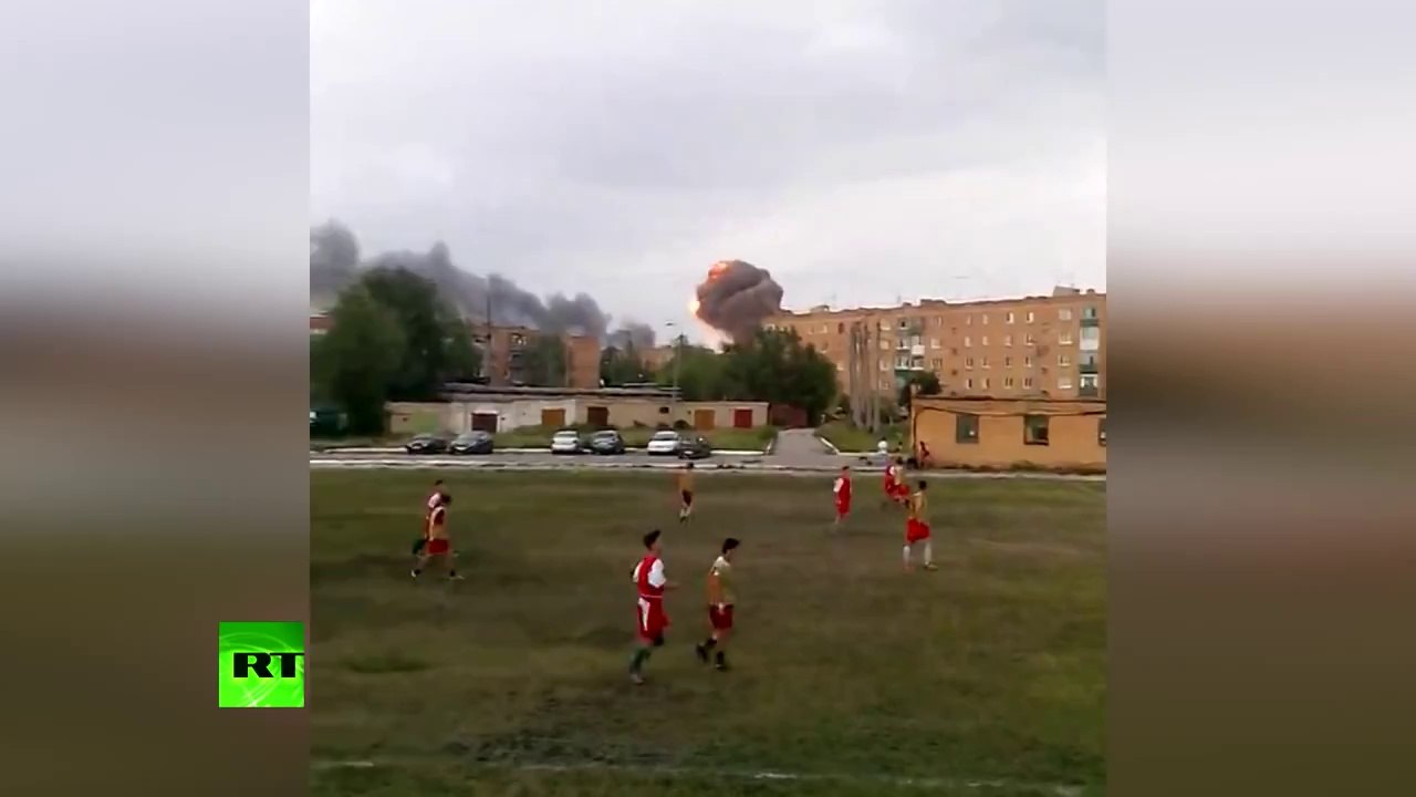 Video: Strong explosions rock ammo depot storing millions of shells in Russia