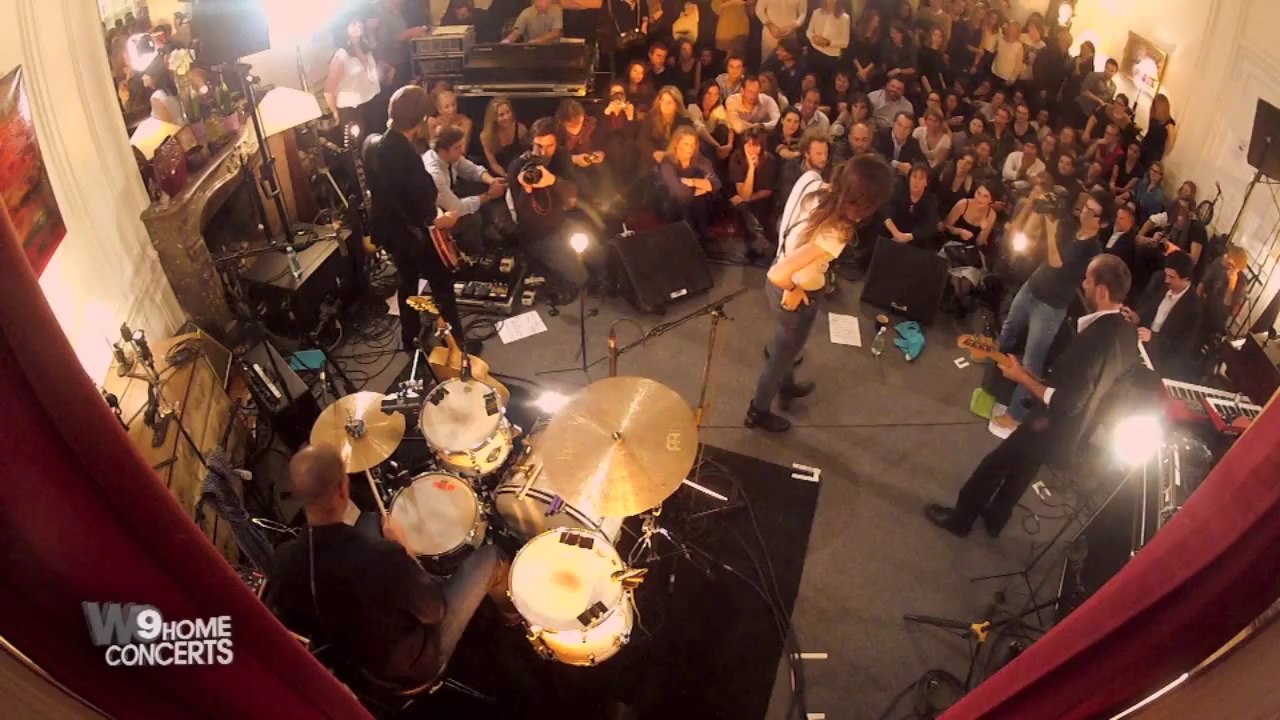 Lou Doillon - Devil or Angel (W9 HOME Concerts)