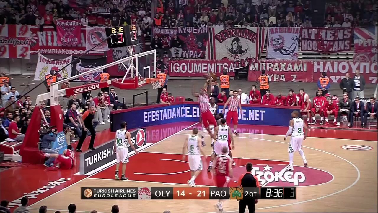 Dunk of the night:  Brent Petway, Olympiacos Piraeus