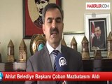 Ahlat Belediye Başkanı Çoban Mazbatasını Aldı