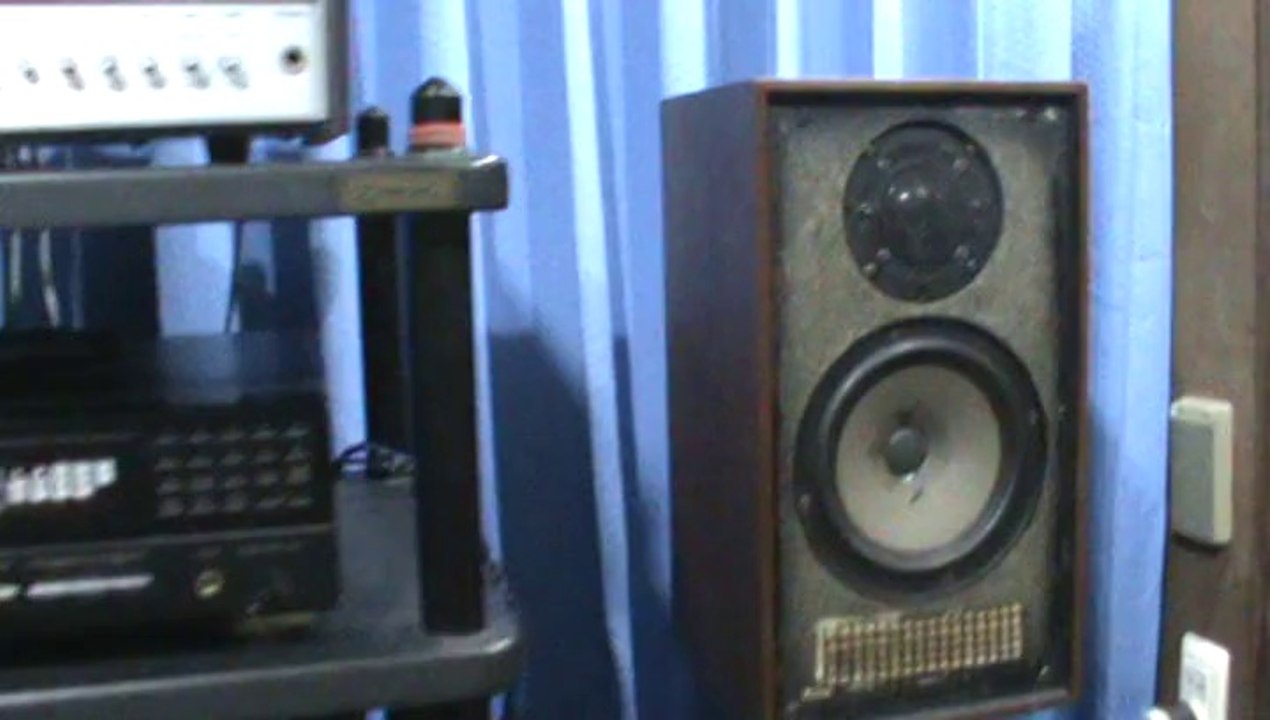 lungyim~H.H. Scott 377B receiver - Dynaco A-10 Loudspeakers ( 3 )