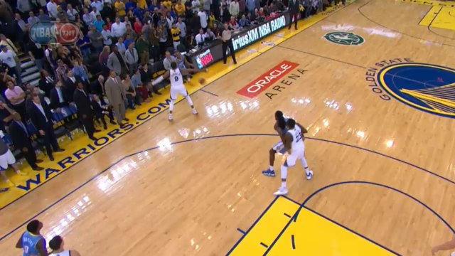 Kenneth Faried crucifie les Warriors à la dernière seconde après une fin de match folle