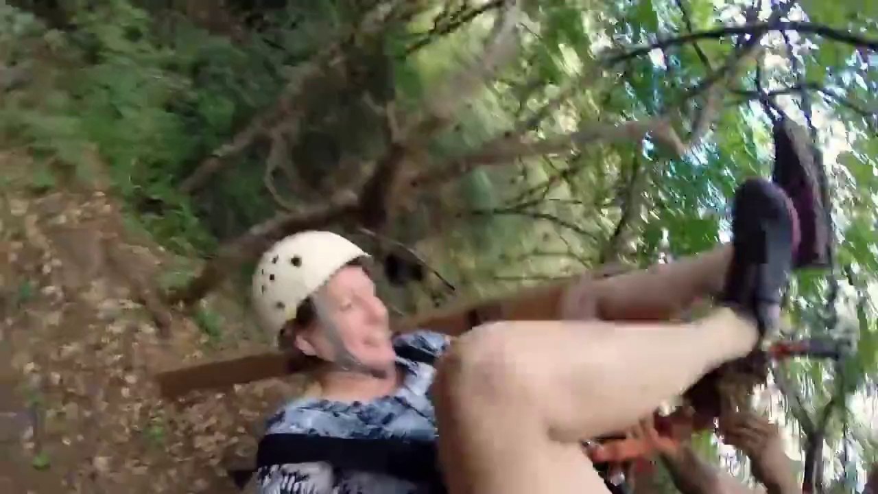 Tyrolienne dans la Jungle... En mode GoPro, sensations garanties!
