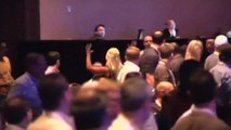 Hillary Clinton dodges shoe during Las Vegas speech