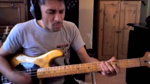 Louis Johnson w/Brothers Johnson - Stomp ! (Cover by funkstar650)