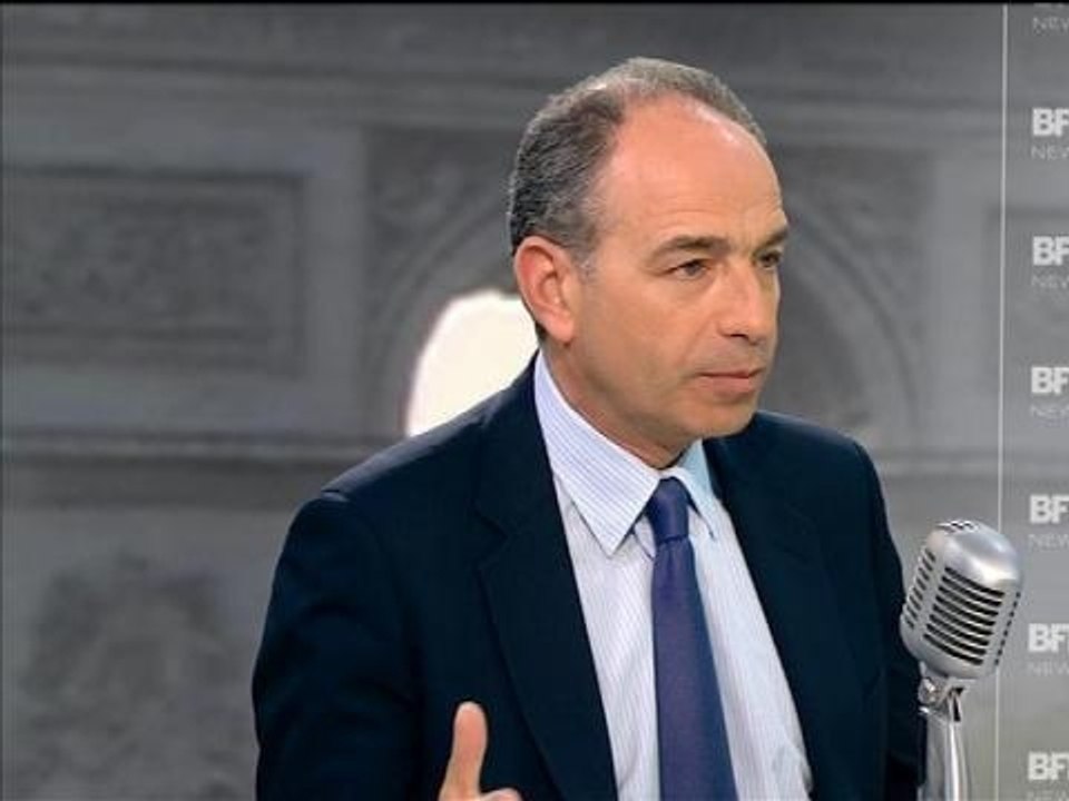 Copé sur la réforme des rythmes scolaires: "au moins, laissez le libre choix aux maires" - 11/04