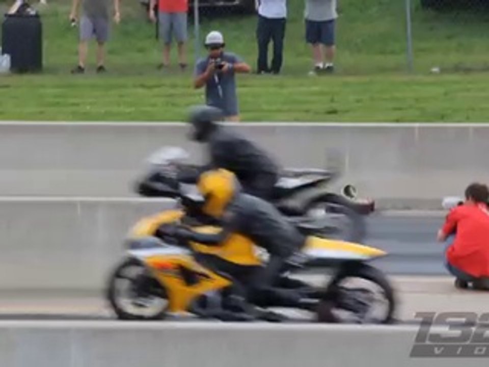 Drag Race Wheelie – Harika Bir Drag Kapışması …