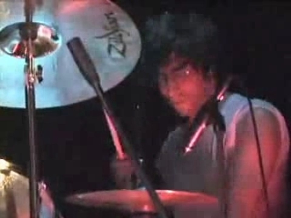 Yeah Yeah Yeahs Down Boy