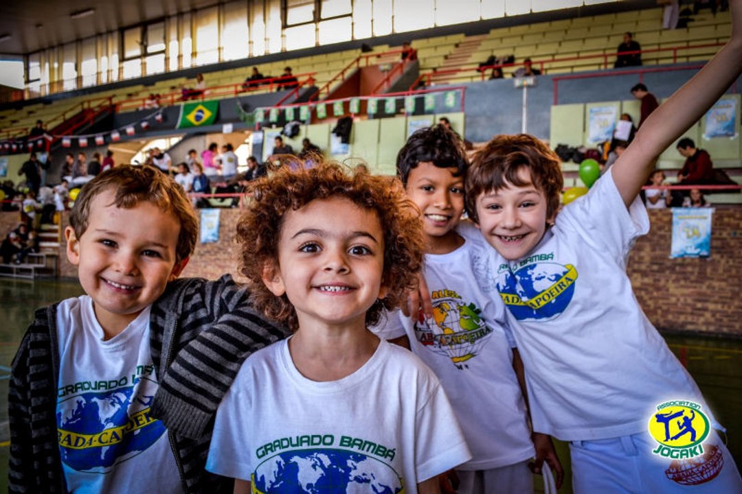 Rentrée Scolaire 2014 / 2015 Jogaki : sport danse avec la capoeira à paris pour enfants de 6 7 8 9 10 11 12 ans