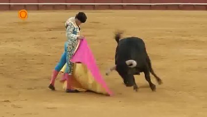 Manuel Escribano a la veronica en Sevilla