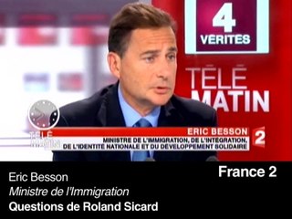 Bayrou: "Les Roms sont ciblés pour des raisons électorales"