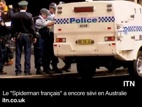 Zapping: la révélation de Bernard Kouchner, l'éruption du volcan Sinabung et l'ascension d'Alain Robert