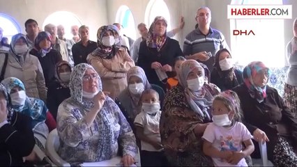 Afyon Tavuk Çiftliklerine Maskeli Protesto