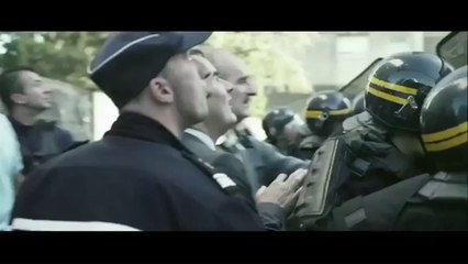 Dernier étage gauche gauche - Bande annonce