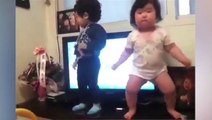 Un bébé coréen crée une danse et fait le buzz