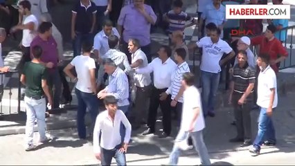 Kavga Eden Grubu Vatandaşlar Ayırdı