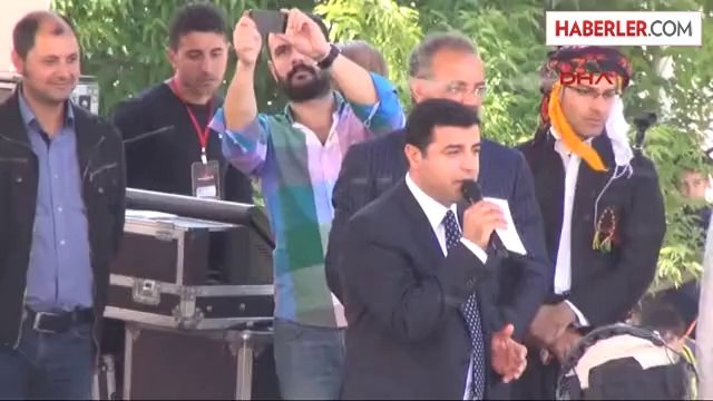 Demirtaş: BDP Ağrı'da Kazanırsa Barış Sürece Güçlenmiş Olacak