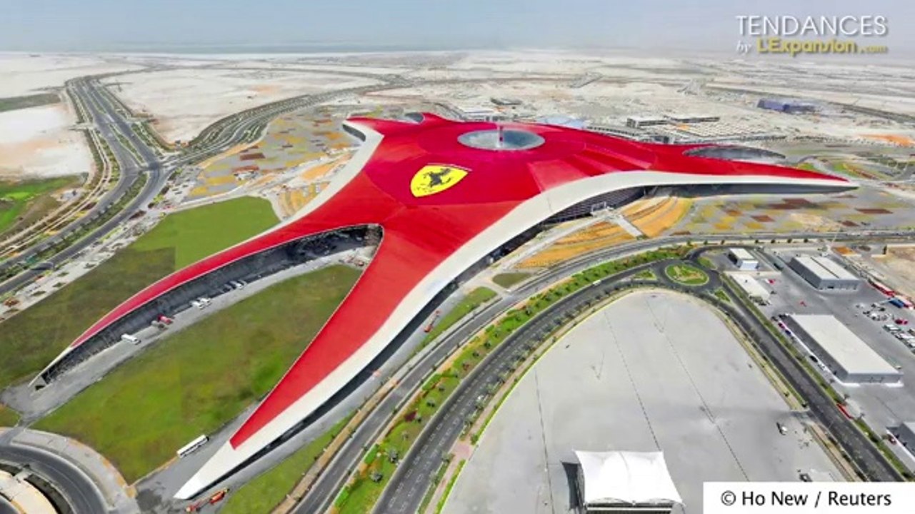 Le parc Ferrari world d'Abu Dhabi