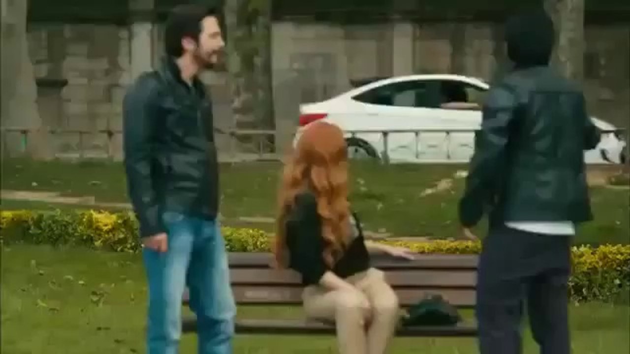Emrah'ın İlginç Evlenme Teklifi