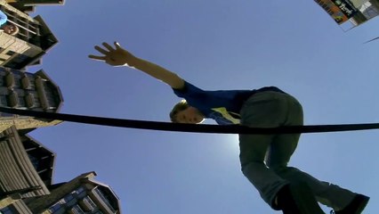 Amazing Slackline demo with the young champion Alex Mason