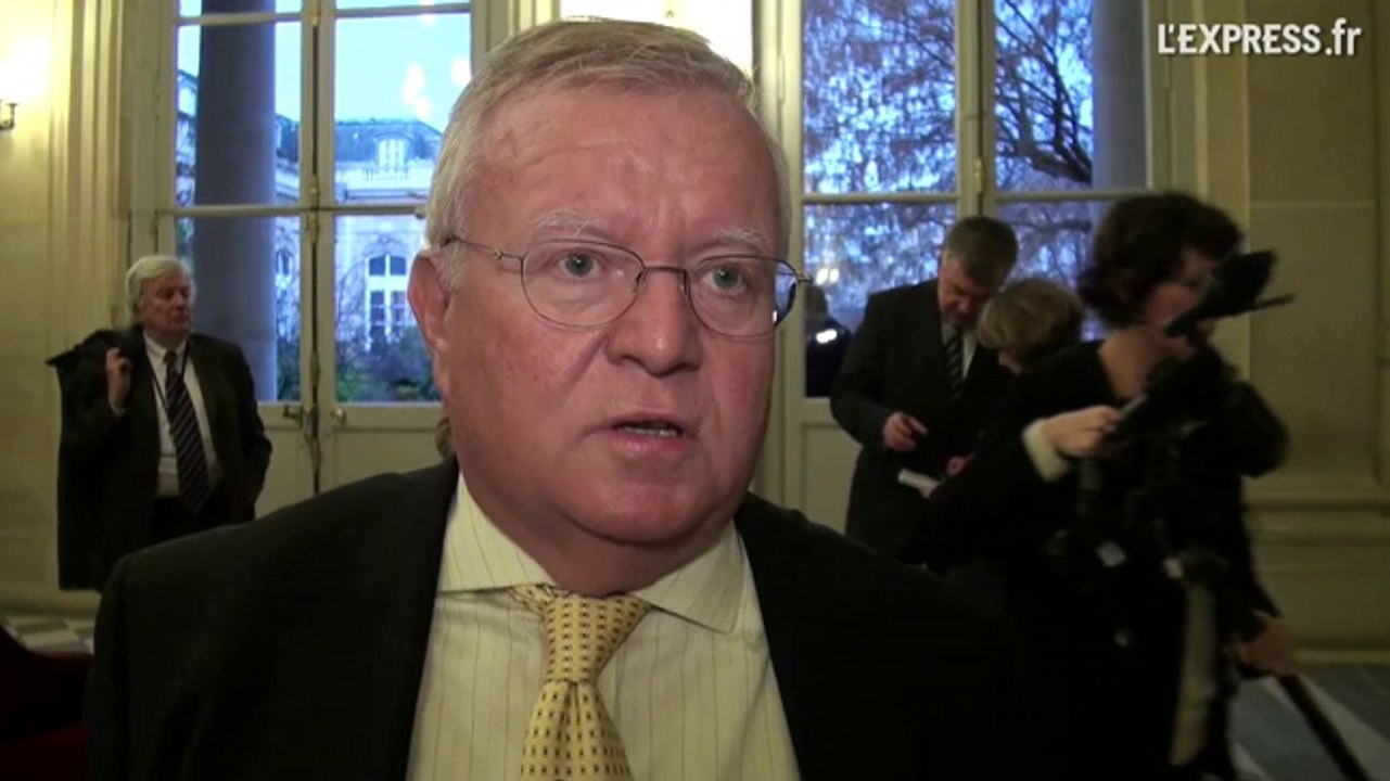 Pression sur le AAA : "Il faut qu'on arrête de culpabiliser les Français"