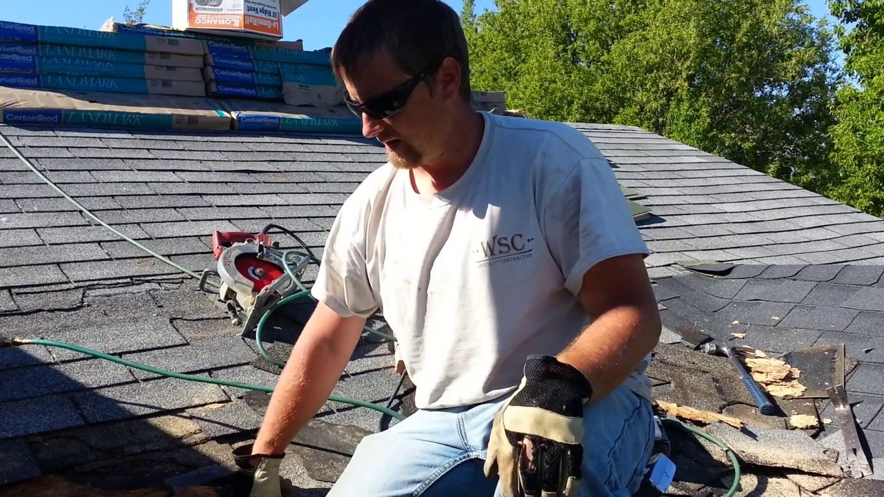 Follow One of WSC Specialty Contractors Crew as They Roof and Fix the Leaks of a 21 Year Old Home.