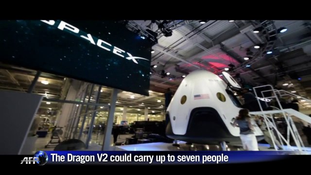 SpaceX unveils capsule to ferry astronauts to space
