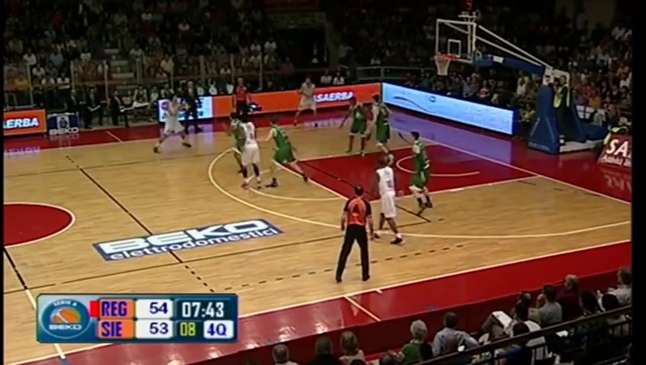 GrissinBon Reggio Emilia-Montepaschi Siena  la azione chiave di Gara3
