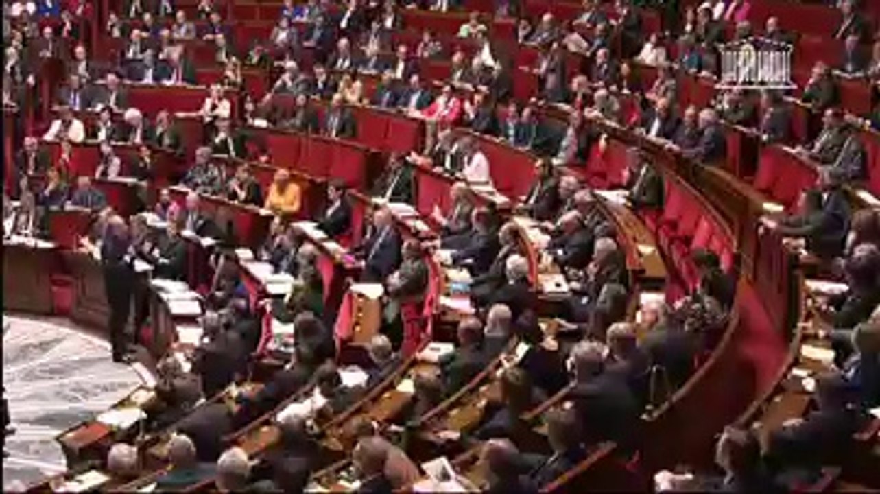 Hollande et la création du monde: la parabole polémique de l'UMP à l'Assemblée