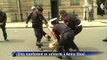 Des Femen manifestent seins nus devant l'Elysée