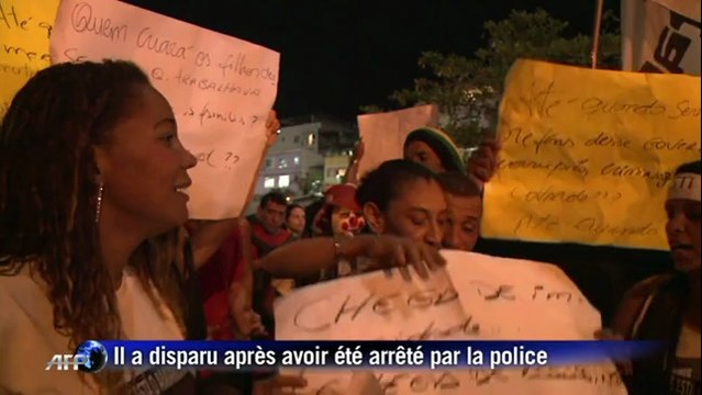 Brésil: une favela se révolte contre les méthodes policières