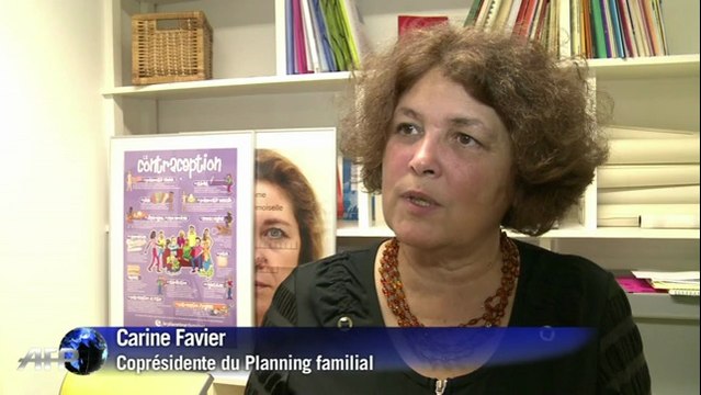 Najat Vallaud-Belkacem lance un nouveau site gouvernemental sur l'IVG