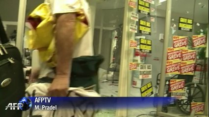 Bresil: une manifestation de professeurs qui dégénère