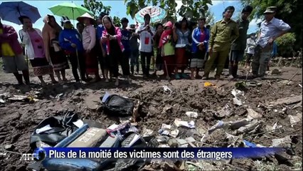 Accident d'avion au Laos: la recherche des corps difficile