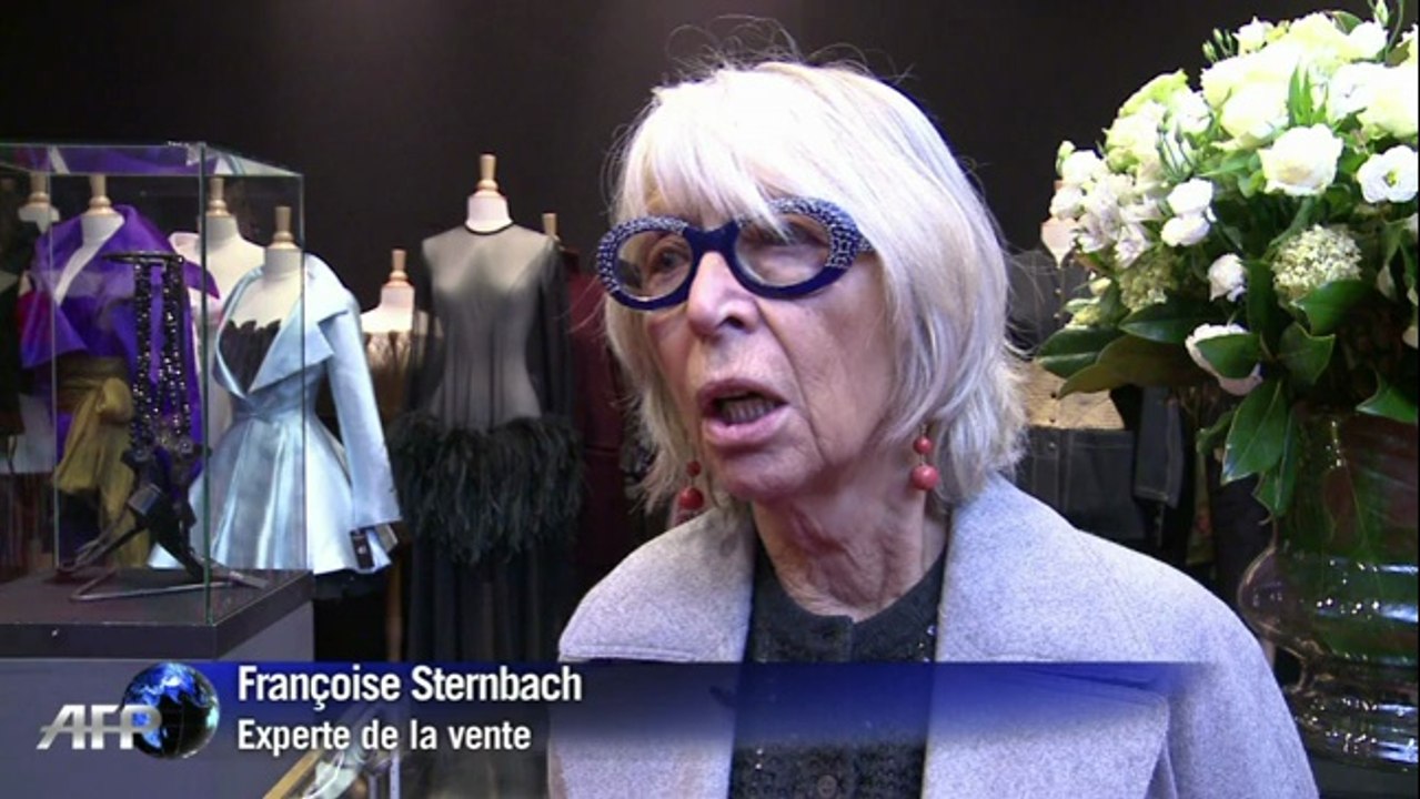 Une des plus importantes collections de haute couture et de prêt-à-porter aux enchères à Paris