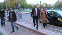 Éric Woerth est arrivé à la Cour de justice pour l'affaire de la vente de l'hippodrome de Compiègne.