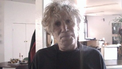 Dennis Oppenheim poses for Klaus Guingand - 2008
