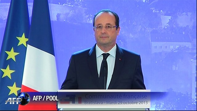 François Hollande annonce la libération des otages d'Arlit