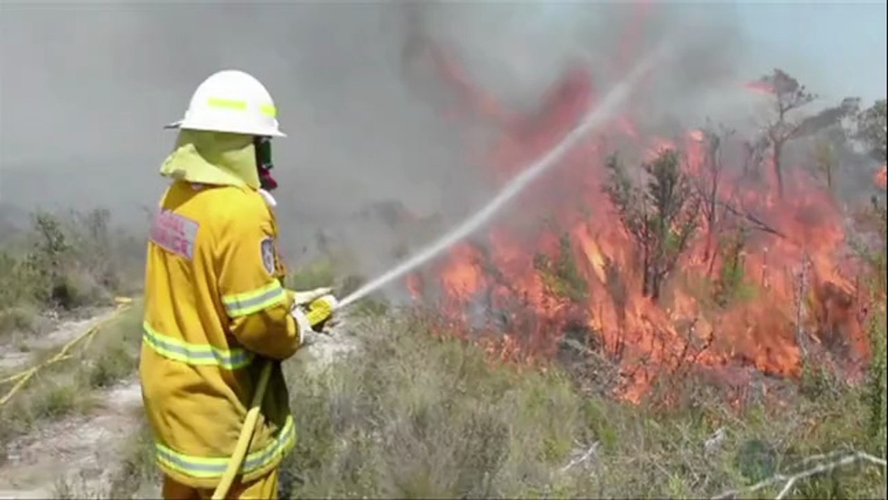 Incendie en Australie: les pompiers craignent une montée des températures