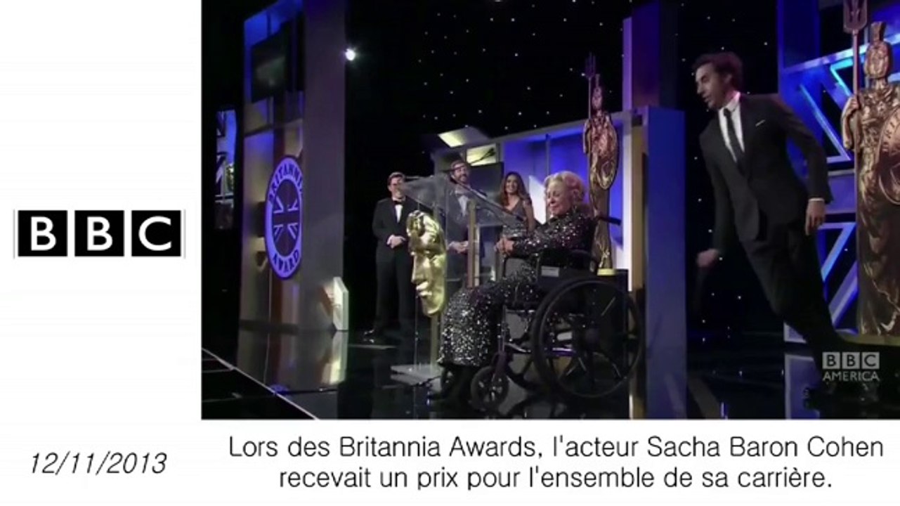 Grand écart entre deux camions, costume volant et saut à 200km/h: le zapping insolite de la semaine