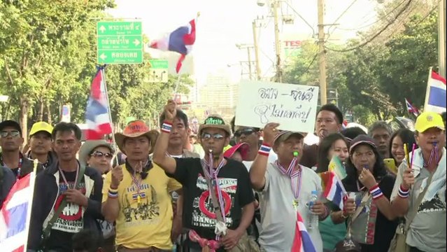Thaïlande: les manifestants paralysent Bangkok