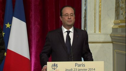 Investiture de Catherine Samba-Panza: "un signe d'espoir" pour François Hollande