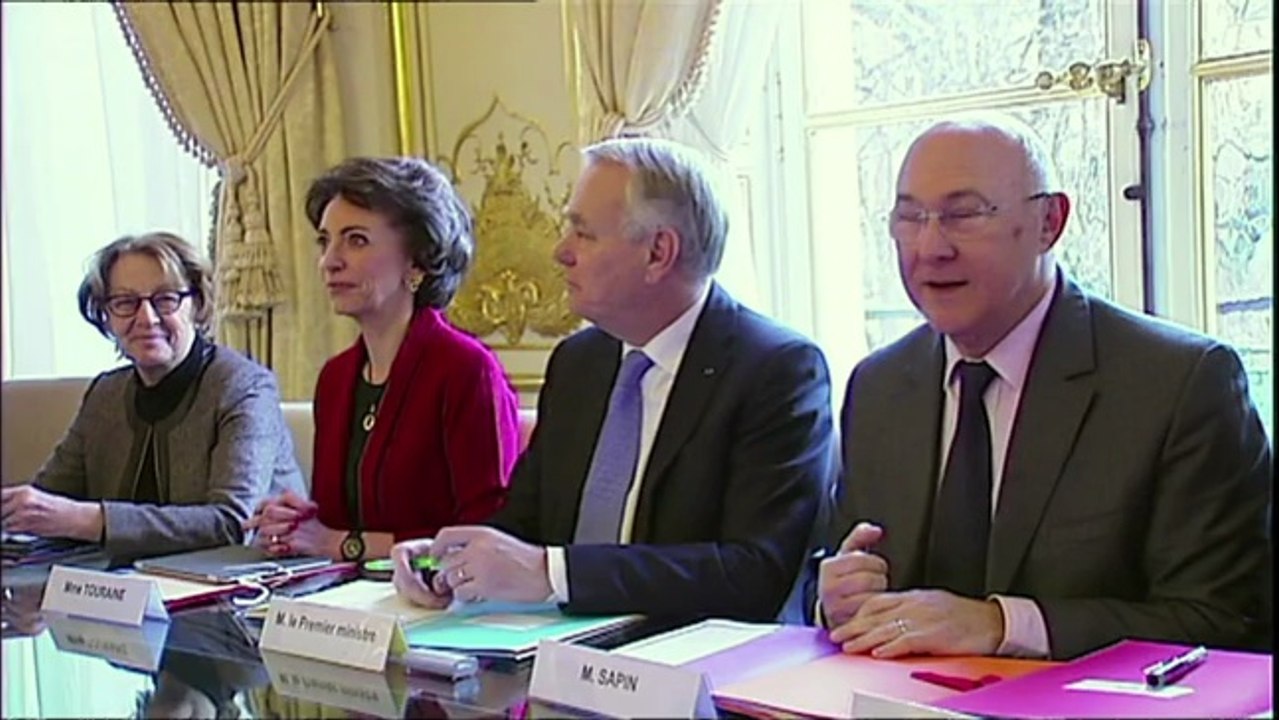 Courbe du chômage: pas d'inversion pour Hollande