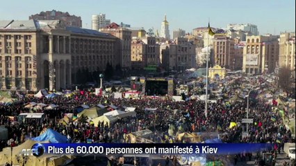 Ukraine: plus de 60.000 manifestants se sont rassemblés à Kiev