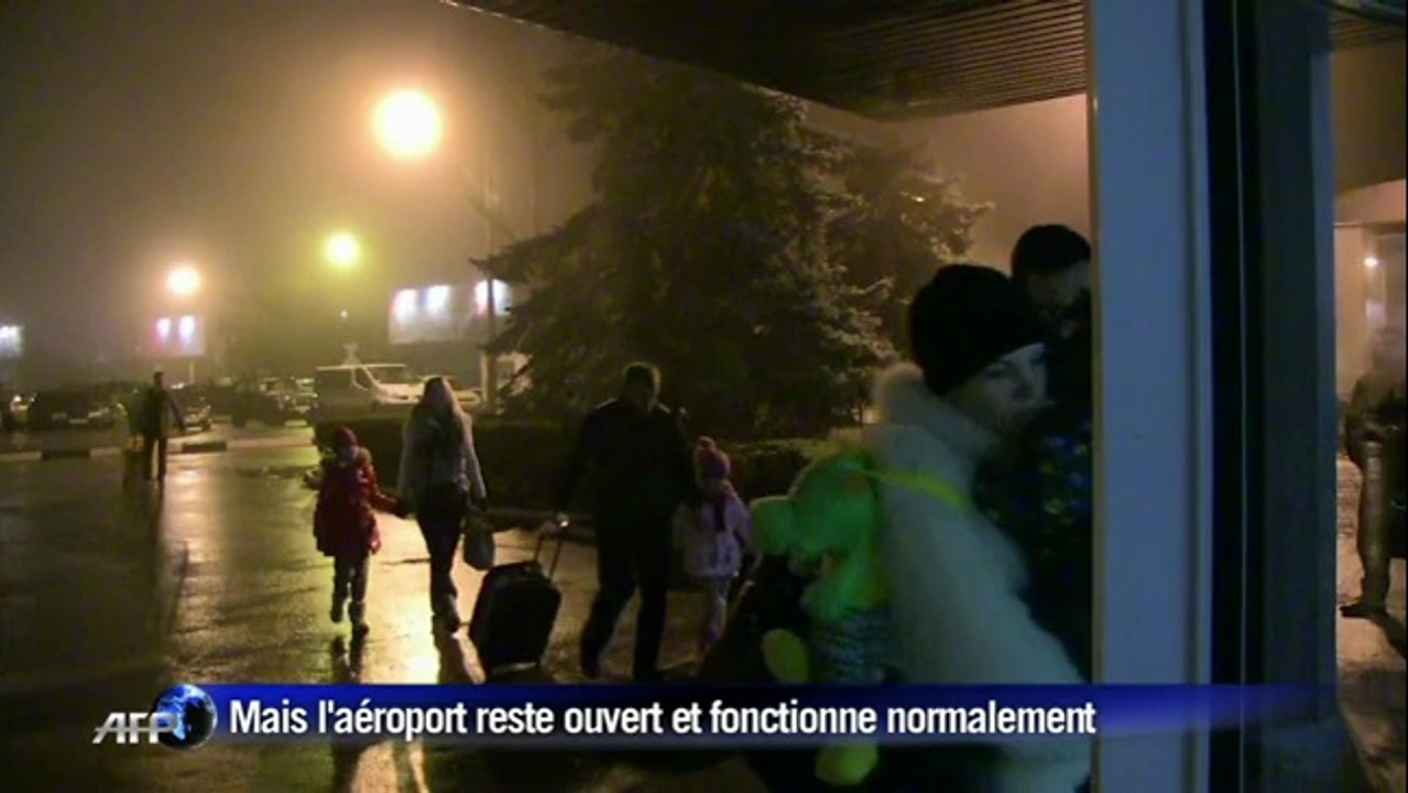 Ukraine: l'aéroport de Simferopol tenu par des milices armées