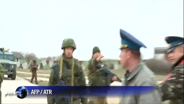 Les forces russes ont tiré des coups de semonce sur les militaires ukrainiens